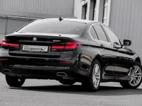 Gebraucht BMW 530 Efficient Dynamics 252 PS (185 kW) 2022 Schwarz Limousine