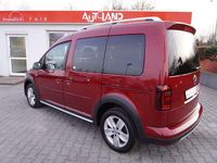 Gebraucht VW Caddy 102 PS (75 kW) 2017 Rot Van / Kleinbus