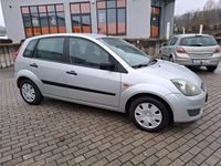 Gebraucht Ford Fiesta 69 PS (50 kW) 2007 Silber Kleinwagen