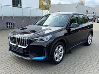 Gebraucht BMW iX1 230 kW (313 PS) 2023 Schwarz SUV
