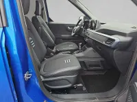 Gebraucht Ford Tourneo Active 125 PS (91 kW) 2026 Desert island blue metallic Kombi