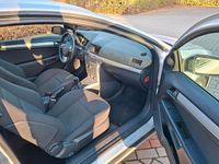 Gebraucht Opel Astra GTC 150 PS (110 kW) 2008 Silber Coupé