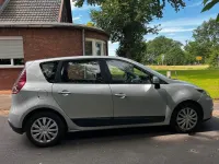 Gebraucht Renault Scenic E-Tech Dynamique 110 PS (80 kW) 2010 Silber Van / Kleinbus
