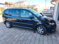 Gebraucht VW Touran Highline 140 PS (102 kW) 2012 Schwarz Van / Kleinbus