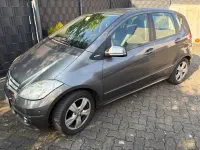 Gebraucht Mercedes A180 Avantgarde 109 PS (80 kW) 2010 Grau Kleinwagen