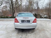 Gebraucht Mercedes C180 Avantgarde 143 PS (105 kW) 2003 Silber Limousine