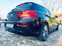 Gebraucht BMW 118 Advantage 136 PS (100 kW) 2018 Schwarz Kleinwagen