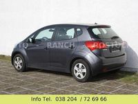 Gebraucht Kia Venga 90 PS (66 kW) 2017 Grau Kleinwagen