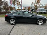 Gebraucht Opel Insignia 160 PS (117 kW) 2012 Schwarz Limousine