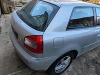 Gebraucht Audi A3 102 PS (75 kW) 2001 Silber Kleinwagen