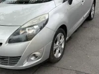 Gebraucht Renault Scenic E-Tech 160 PS (117 kW) 2010 Silber Van / Kleinbus