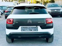 Gebraucht Citroën C4 Cactus Feel 110 PS (80 kW) 2017 Weiß Kleinwagen