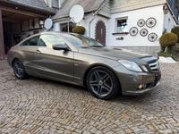 Gebraucht Mercedes E350 Avantgarde 292 PS (214 kW) 2009 Andere farben Coupé