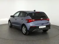 Gebraucht Hyundai i20 79 PS (58 kW) 2024 Blau Kleinwagen
