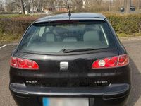 Gebraucht Seat Ibiza 69 PS (50 kW) 2004 Schwarz Kleinwagen