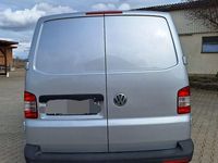 Gebraucht VW T5 140 PS (102 kW) 2014 Silber Van