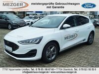 Gebraucht Ford Focus Titanium 125 PS (91 kW) 2022 Frostweiß Limousine