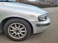 Gebraucht Volvo V70 140 PS (102 kW) 2000 Silber Kombi