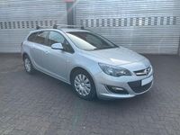 Gebraucht Opel Astra Edition 110 PS (80 kW) 2013 Silber Kombi