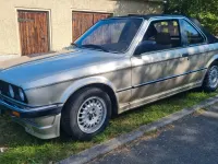 Gebraucht BMW 323 Cabriolet 150 PS (110 kW) 1984 Beige Cabrio