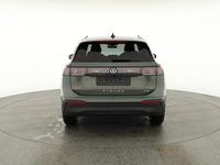 Neu VW Tiguan Life 2025 Cipressinogrün metallic SUV