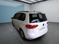 Gebraucht VW Touran 150 PS (110 kW) 2021 Weiß Van / Kleinbus