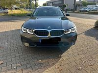 Gebraucht BMW 320 190 PS (139 kW) 2021 Grau Kombi