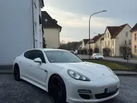 Gebraucht Porsche Panamera 250 PS (183 kW) 2012 Weiß Kleinwagen