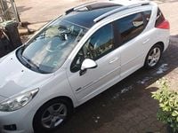 Gebraucht Peugeot 207 92 PS (67 kW) 2013 Weiß Kombi
