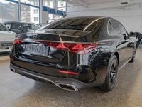 Gebraucht Mercedes E200 AMG 204 PS (150 kW) 2025 Andere farbe Limousine