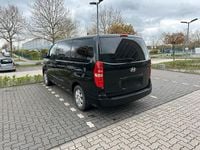 Gebraucht Hyundai H-1 Premium 170 PS (125 kW) 2012 Schwarz Van / Kleinbus