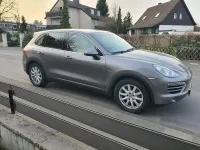 Gebraucht Porsche Cayenne 241 PS (177 kW) 2011 Grau SUV