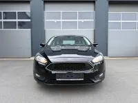 Gebraucht Ford Focus 180 PS (132 kW) 2016 Schwarz Limousine