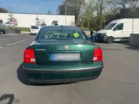 Gebraucht VW Passat 101 PS (74 kW) 2000 Grün Limousine