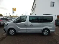 Gebraucht Renault Trafic Life 170 PS (125 kW) 2024 Grau Van / Kleinbus