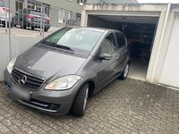 Gebraucht Mercedes A160 82 PS (60 kW) 2009 Grau Kleinwagen