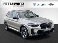 Gebraucht BMW iX3 Impressive 210 kW (286 PS) 2023 Kaschmirsilber SUV
