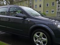 gebraucht Opel Astra 9 CDTI Automatik mit neuem Tūv 231