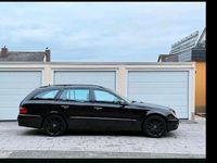 Gebraucht Mercedes E320 Avantgarde 224 PS (164 kW) 2007 Schwarz Kombi