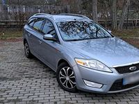 Gebraucht Ford Mondeo Trend 145 PS (106 kW) 2009 Silber Kombi