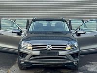 Gebraucht VW Touareg Terrain Tech 262 PS (192 kW) 2016 Grau SUV