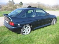 Gebraucht Ford Escort RS 299 PS (219 kW) 1994 Grün Limousine