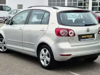 Gebraucht VW Golf Plus Cross 122 PS (89 kW) 2010 Gold Limousine