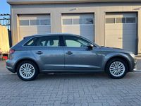 Gebraucht Audi A3 Ambiente 150 PS (110 kW) 2016 Grau Limousine