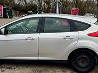 Gebraucht Ford Focus 125 PS (91 kW) 2012 Silber Limousine