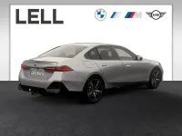 Neu BMW 540 M Sport 303 PS (222 kW) 2026 Silber Limousine