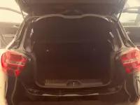 Gebraucht Mercedes A180 109 PS (80 kW) 2015 Schwarz Limousine
