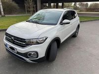 Gebraucht VW T-Cross Move 150 PS (110 kW) 2023 Grau SUV