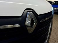 Second-hand Renault Master 150 CP (110 kW) 2022 Alb Monovolum