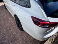 Gebraucht Opel Insignia 136 PS (100 kW) 2019 Weiß Limousine